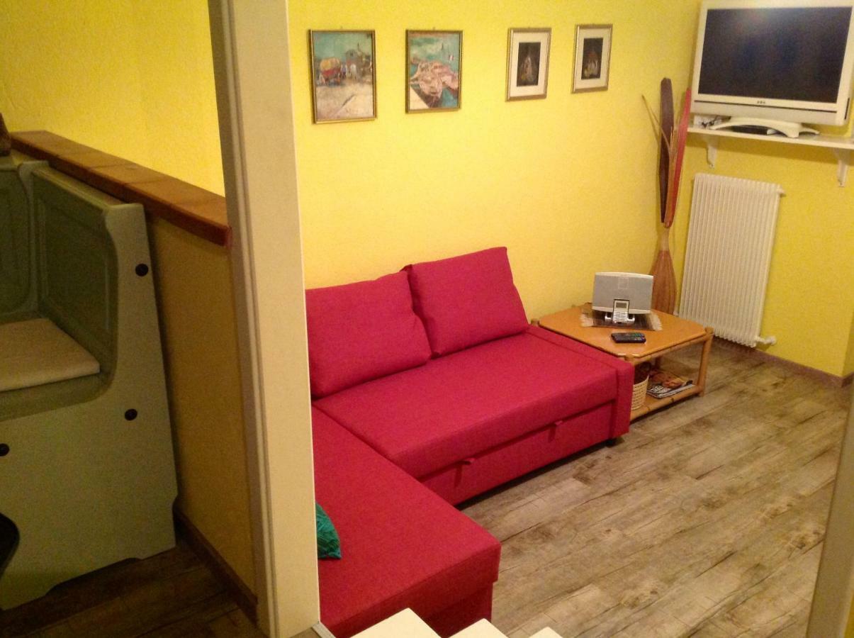 Apartament Luna Wifi Free - Мальчезине Экстерьер фото