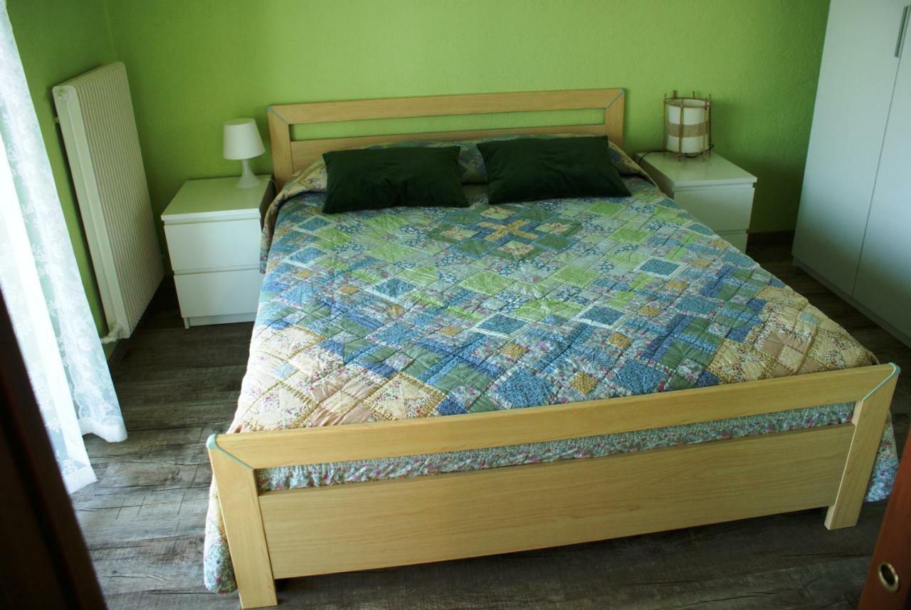 Apartament Luna Wifi Free - Мальчезине Экстерьер фото