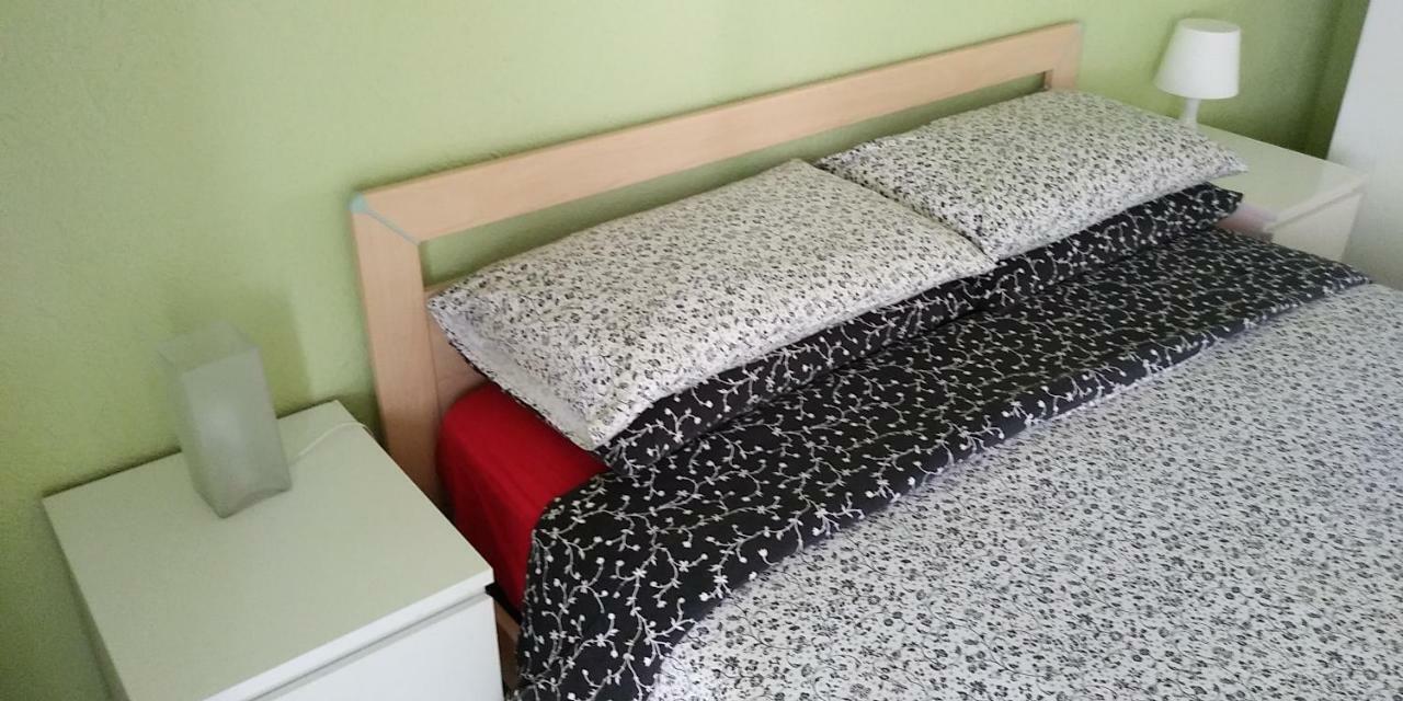 Apartament Luna Wifi Free - Мальчезине Экстерьер фото